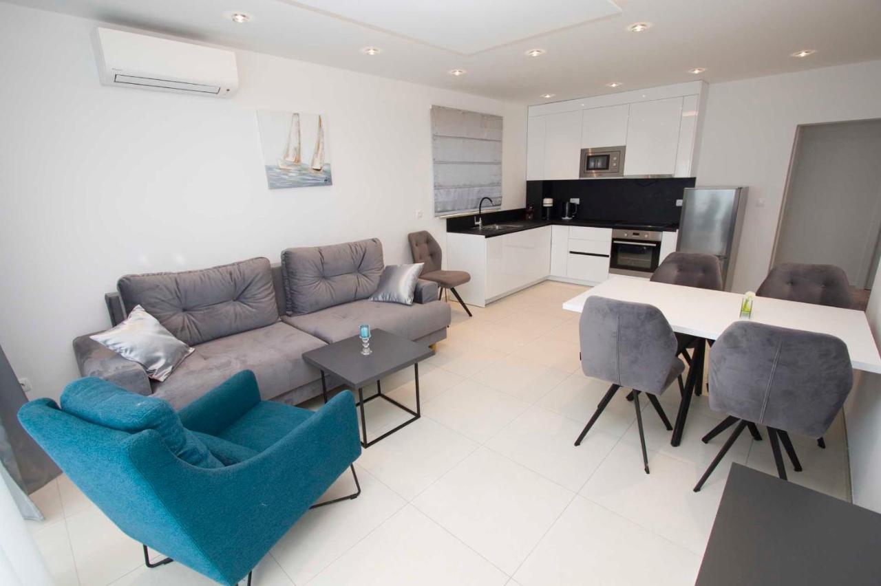 Villa Blue Makarska Eksteriør billede